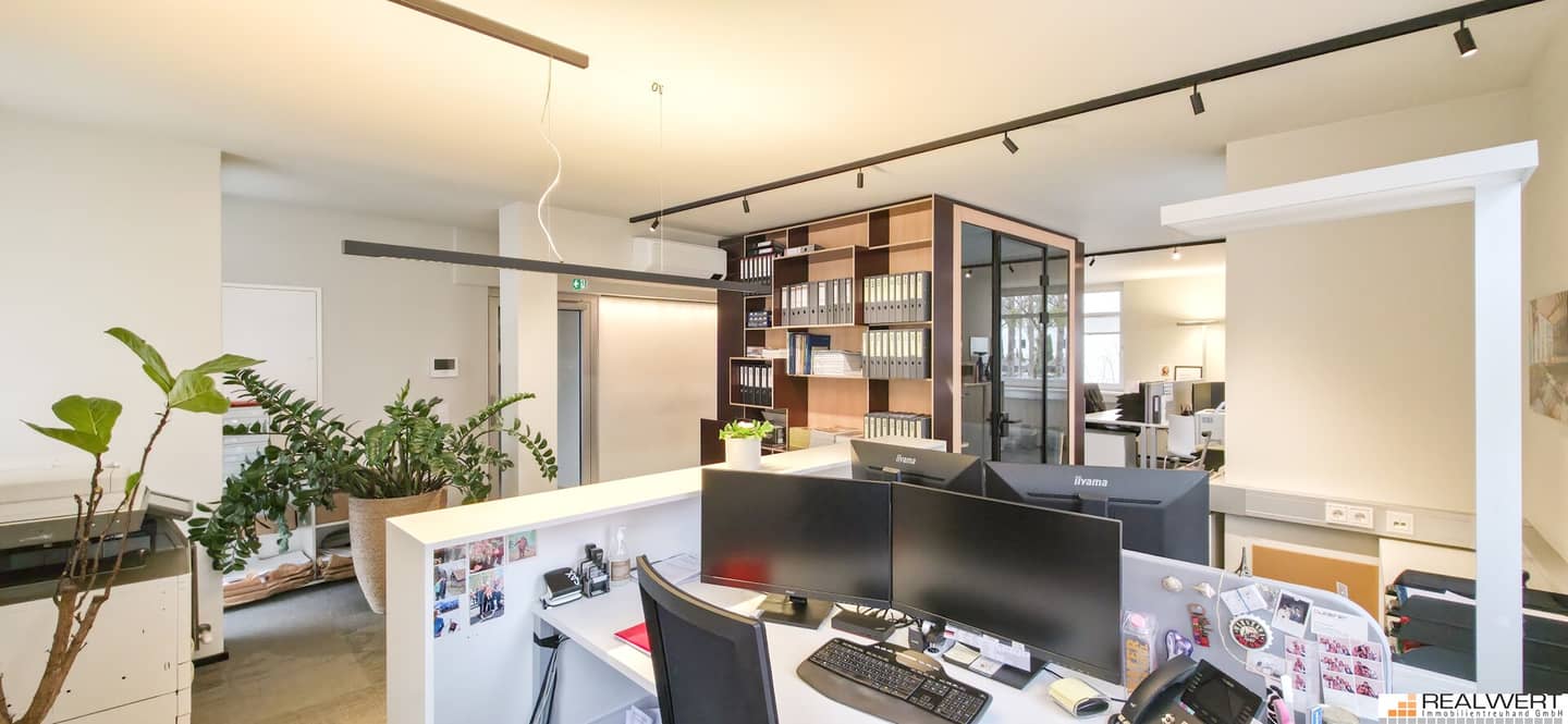 TEAMWORK | BUSINESS LOFT NONNTAL | EUR 17.00 per m²