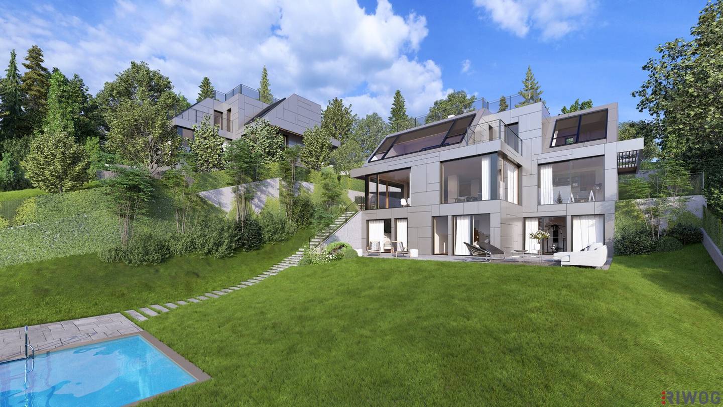 Villa with building permit and plenty of space in a green, tranquil setting