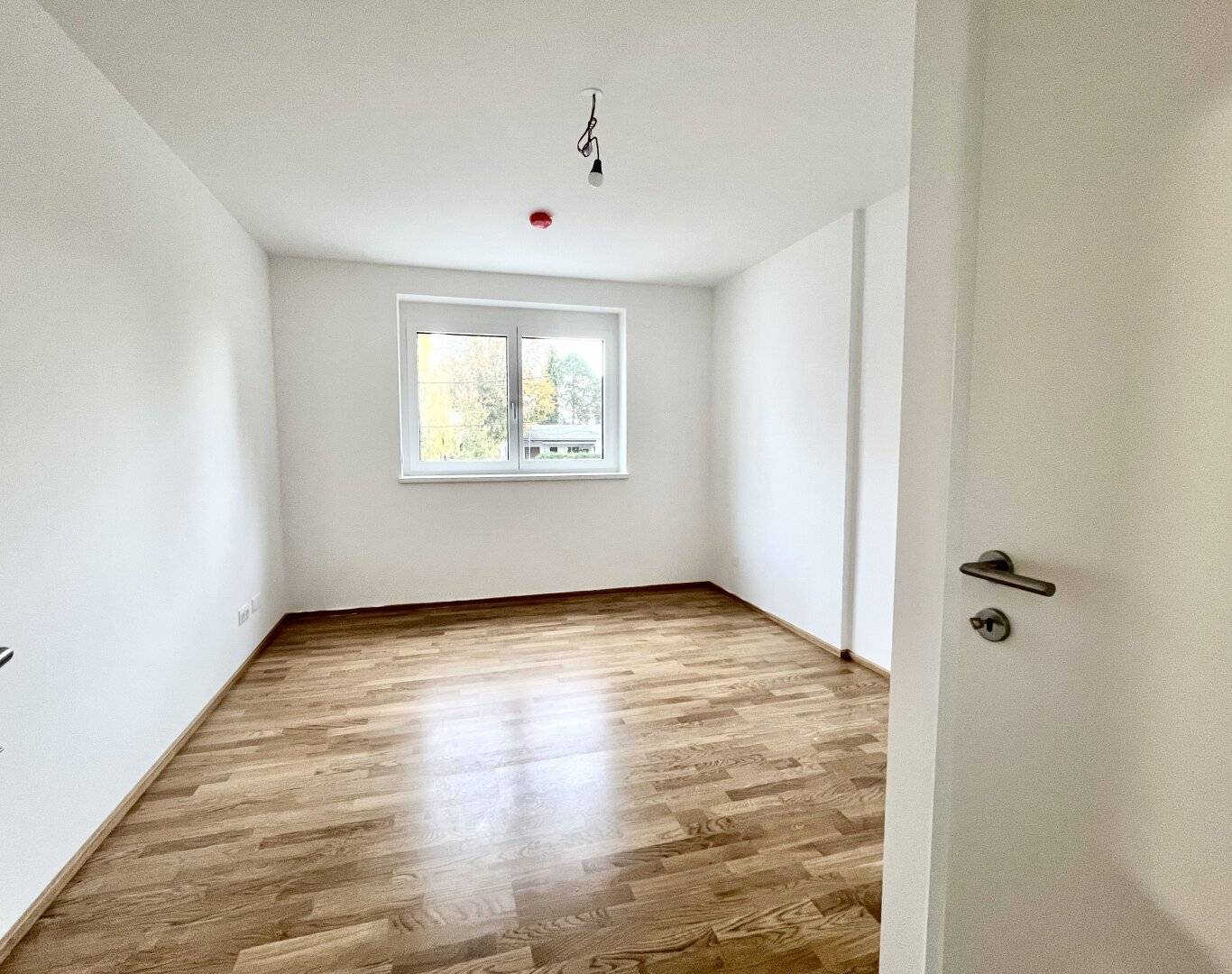 PROVISIONSFREI!!PANORAMABLICK - 3 - ZIMMER WOHNPARADIES MIT BALKON