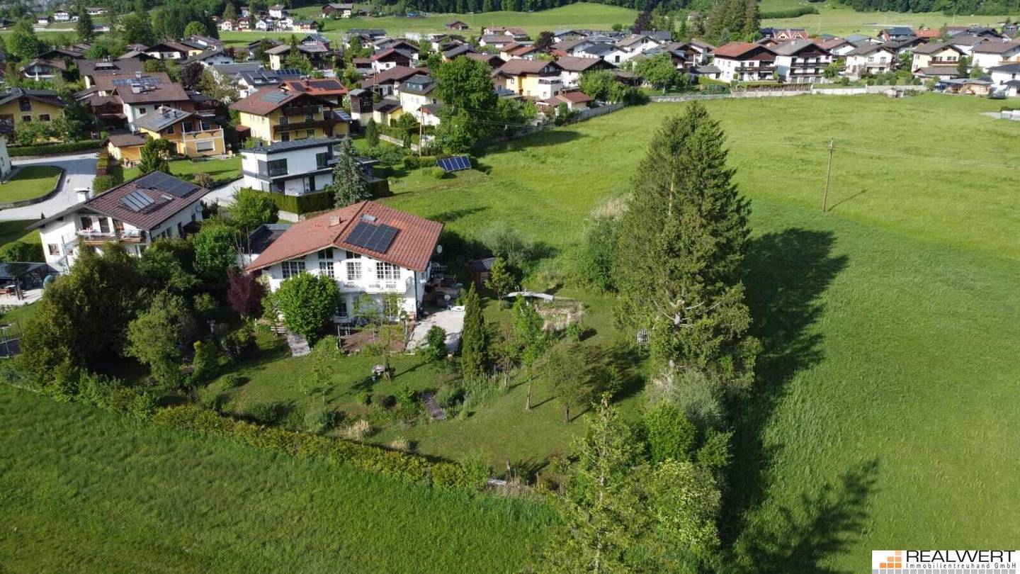 ADNET | PANORAMAGRUNDSTÜCK AM GRÜNLAND