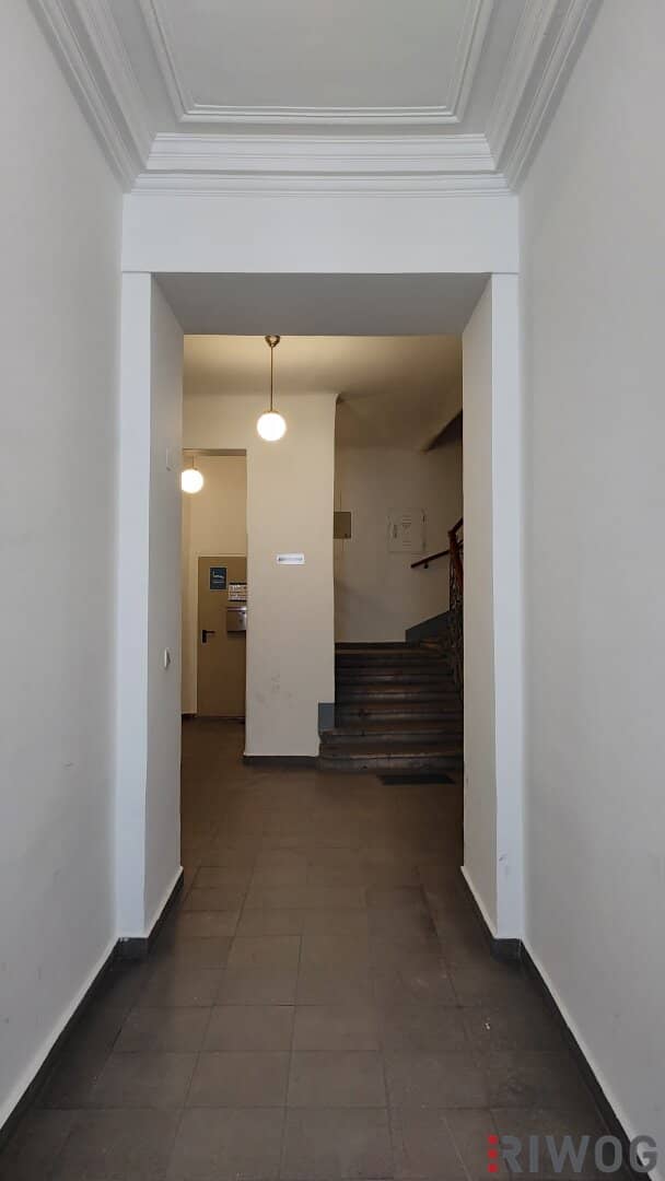 GELDANLAGE II CA. 3,9% RENDITE II BEFRISTET VERMIETET BIS 05/2027 II WG TAUGLICH II DACHGESCHOSSWOHNUNG MIT SEPARATER KÜCHE II NÄHE ARTHABERPARK UND U1