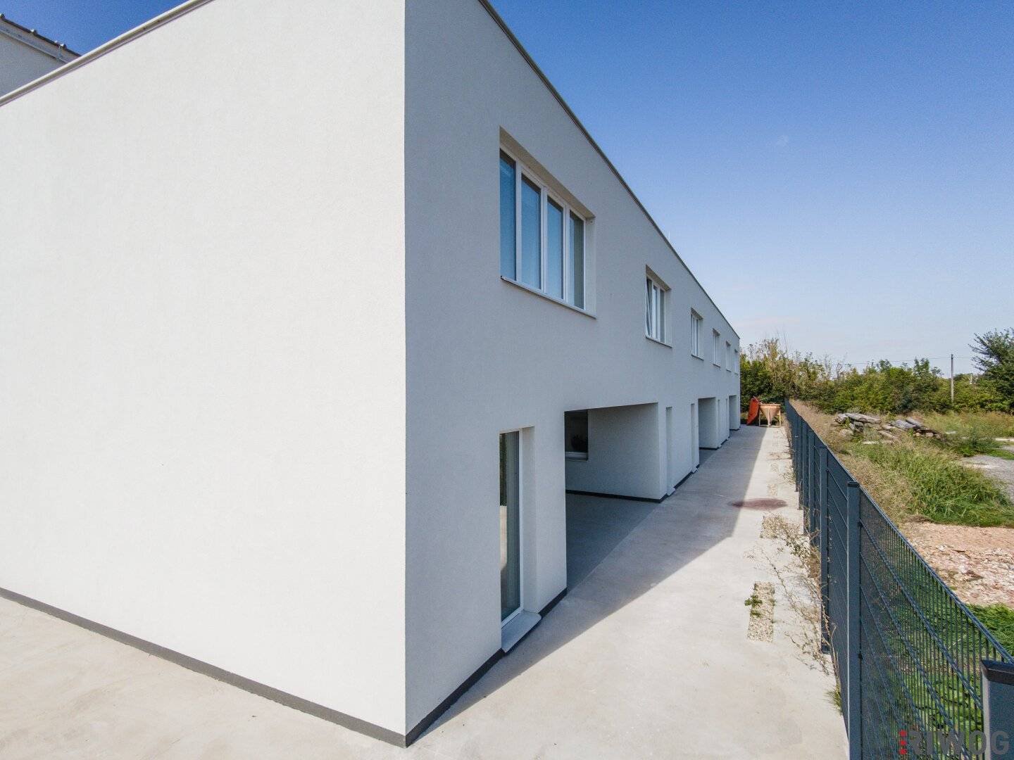 124m² Betriebsobjekt mit Halle und Büro | ebenerdige Einfahrt möglich | Luftwärmepumpe | Dusche und WC