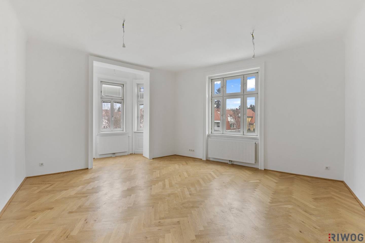 Renovated old building charm in the green Hietzing I Balcony optional I Between Schönbrunn and Lainzer Tiergarten I Near Hietzinger Bad and Tiroler Tor