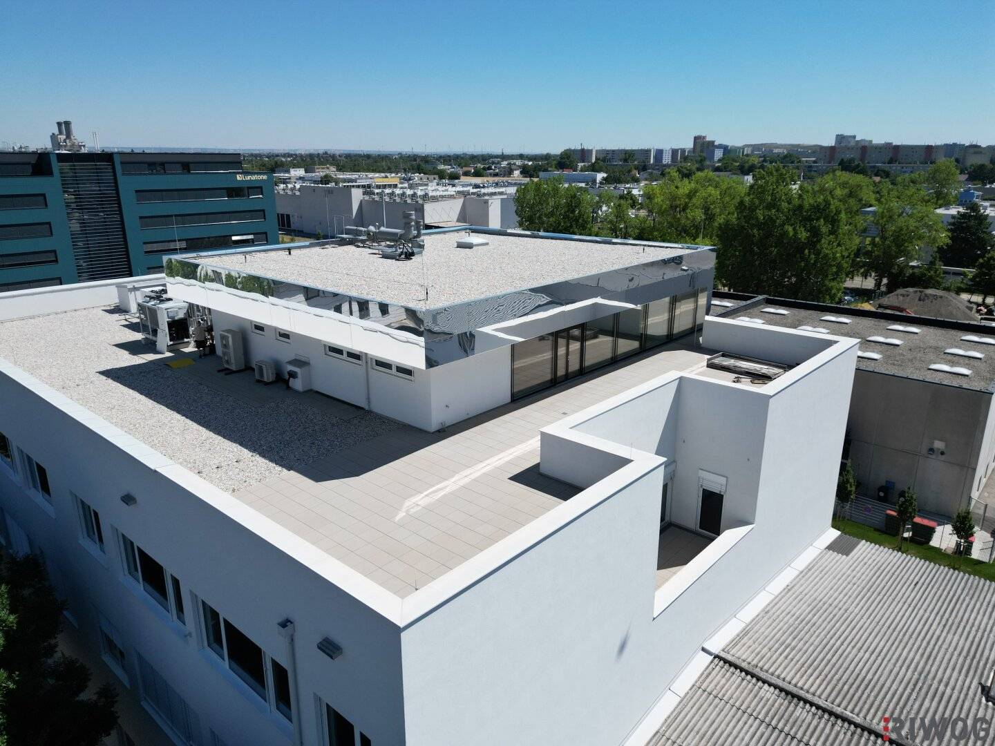 First occupancy 854 m² office / laboratory with 121 m² meeting or events room and 131 m² terraces with Vienna view | fit-out according to tenant's wishes | parking directly on site