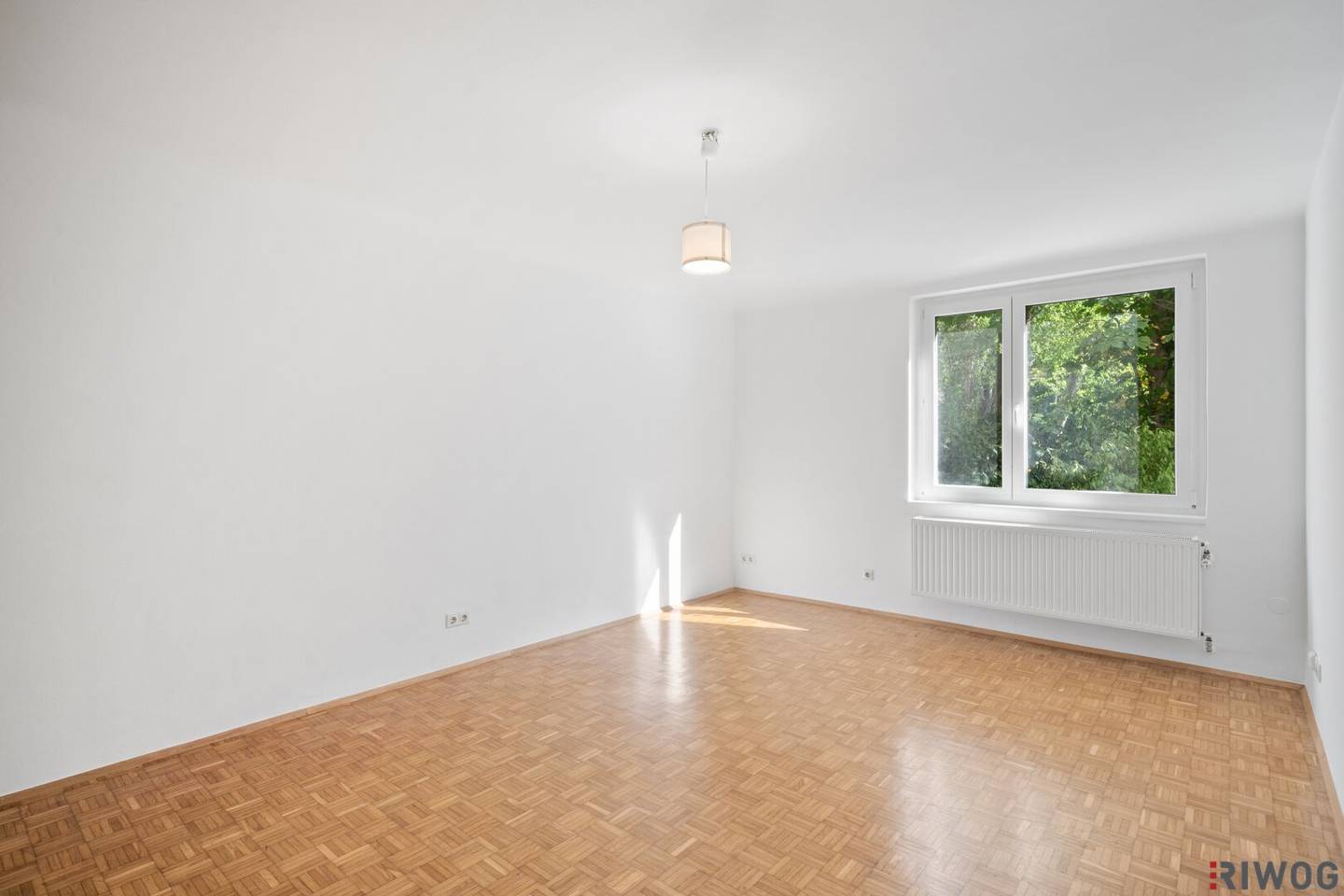 Near U4 I Quiet and Green Location I Hadikgasse and Hietzinger Kai I Garden View