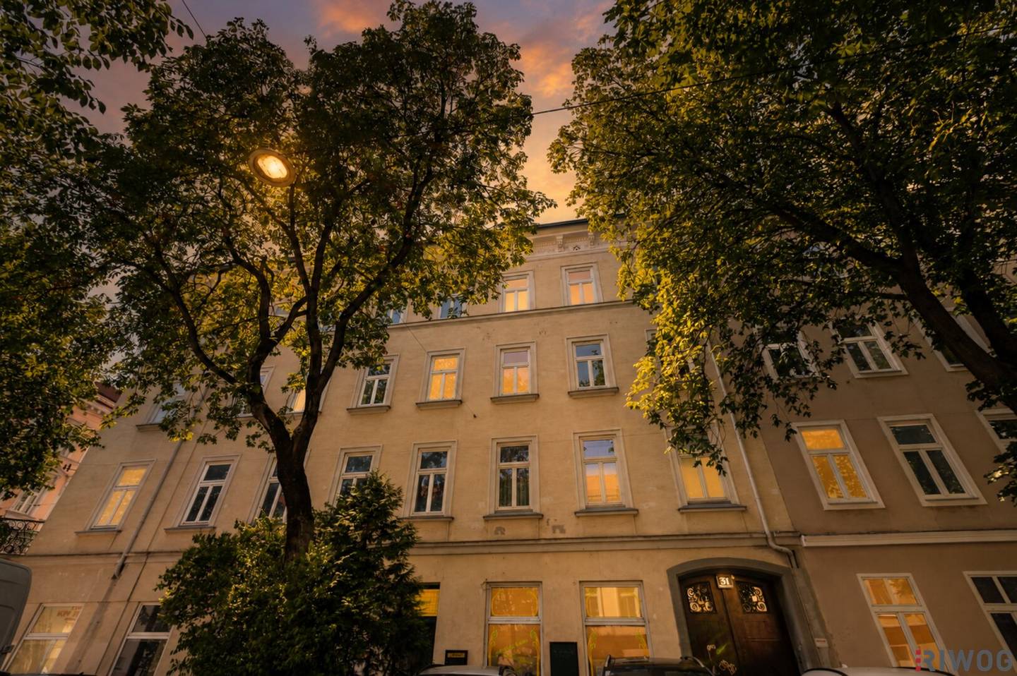 VORSORGE II UNBEFRISTET VERMIETET II 1 ZIMMER ALTBAUWOHNUNG II TOLLE LAGE NÄHE U6 UND THALIASTRASSE