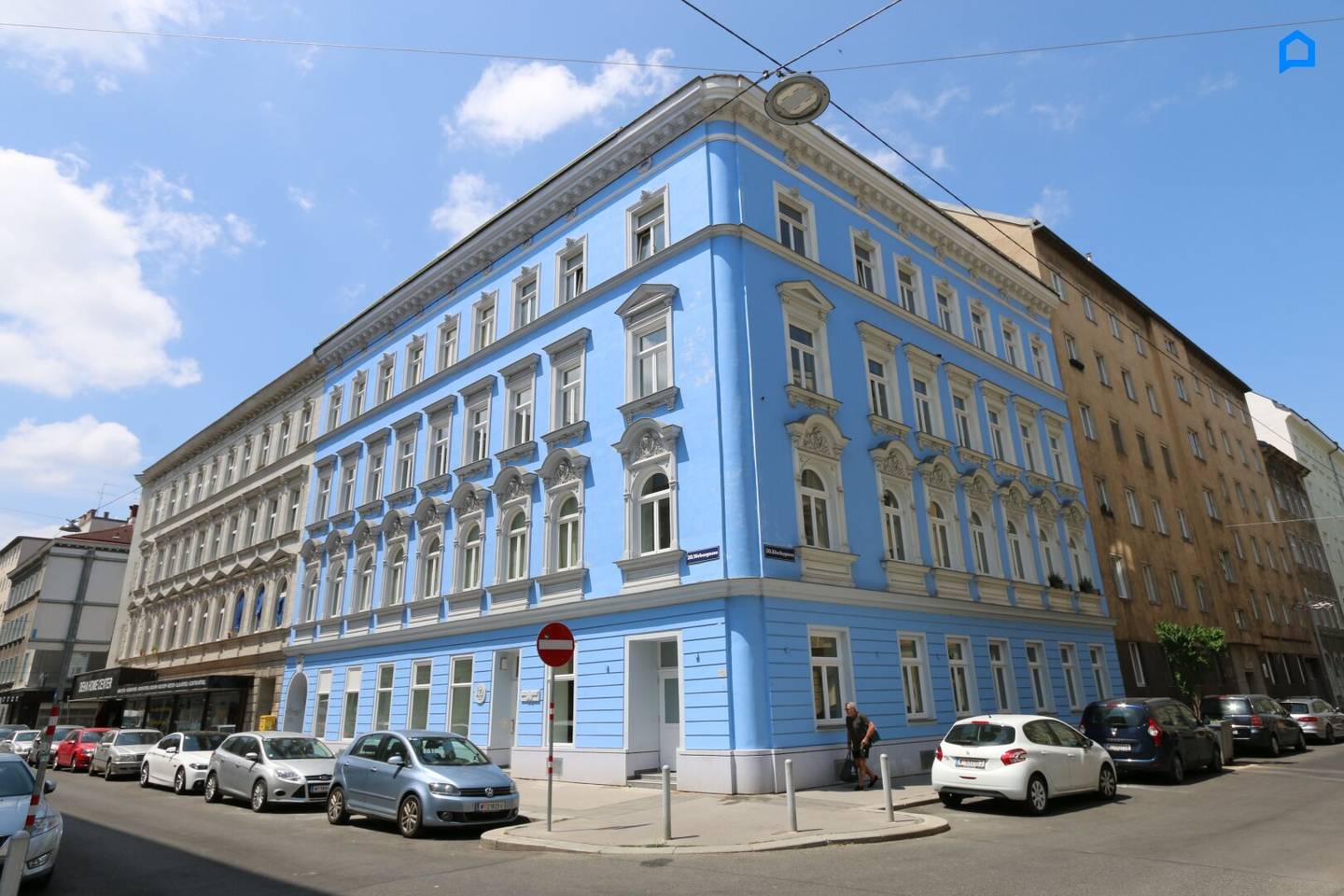 +Helle + ruhige + Dachgeschoss Maisonette+ Klimaanlage + in renoviertem Jahrhundertwendehaus+Komplett sanierter Erstbezug + 4.Liftstock + Kellerabteil+