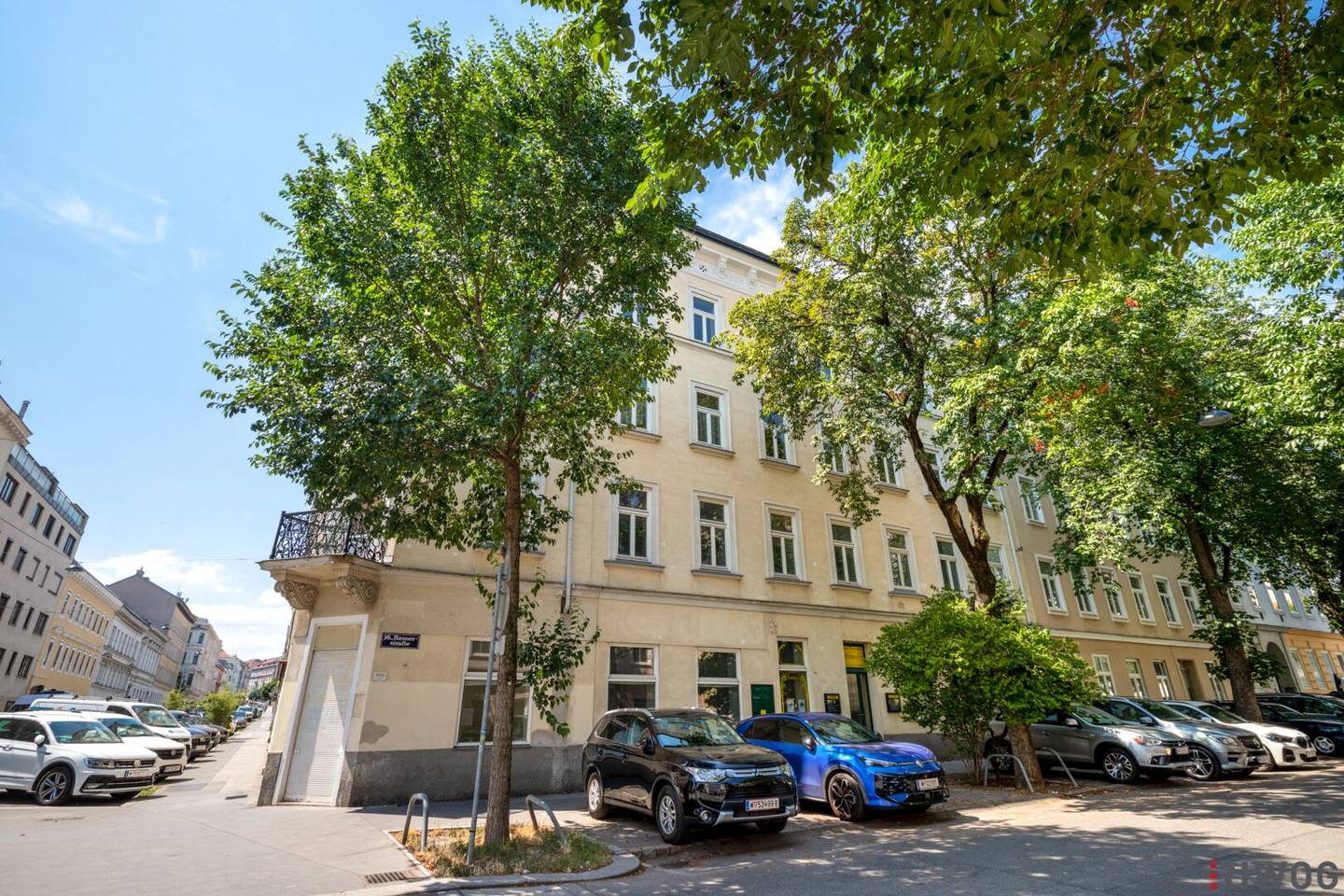 Commercial premises II only € 8/m² net rent II association - gastronomy - office II many possibilities II 222 m² ground floor area + basement 95 m² storage II near Thaliastraße U6