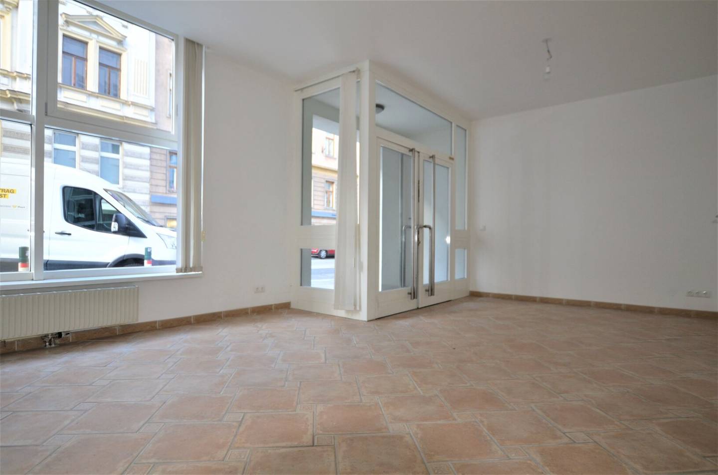 Commercial premises near Währinger Park