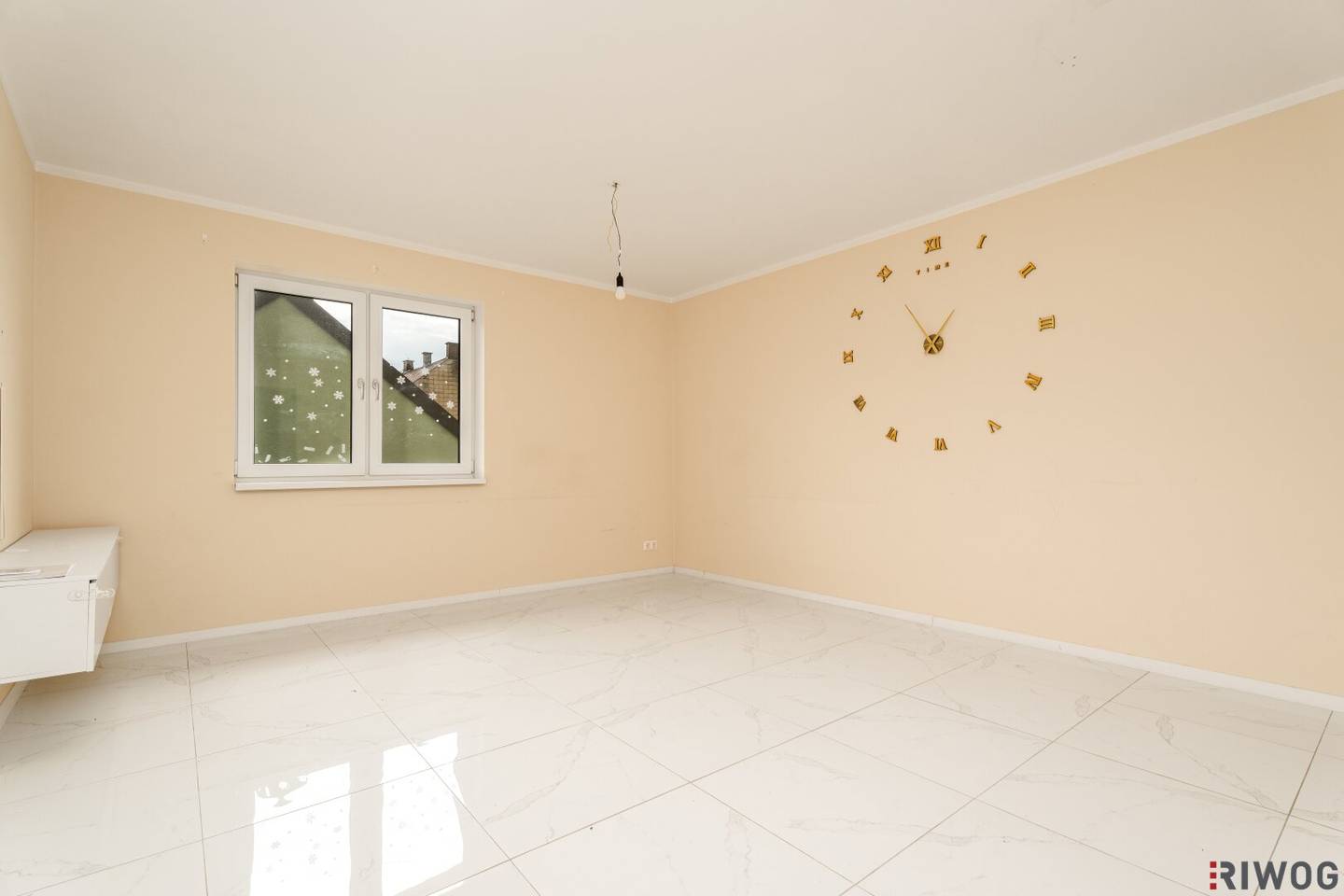Moderne 3‑Zimmer‑Wohnung mit Balkon & Carport