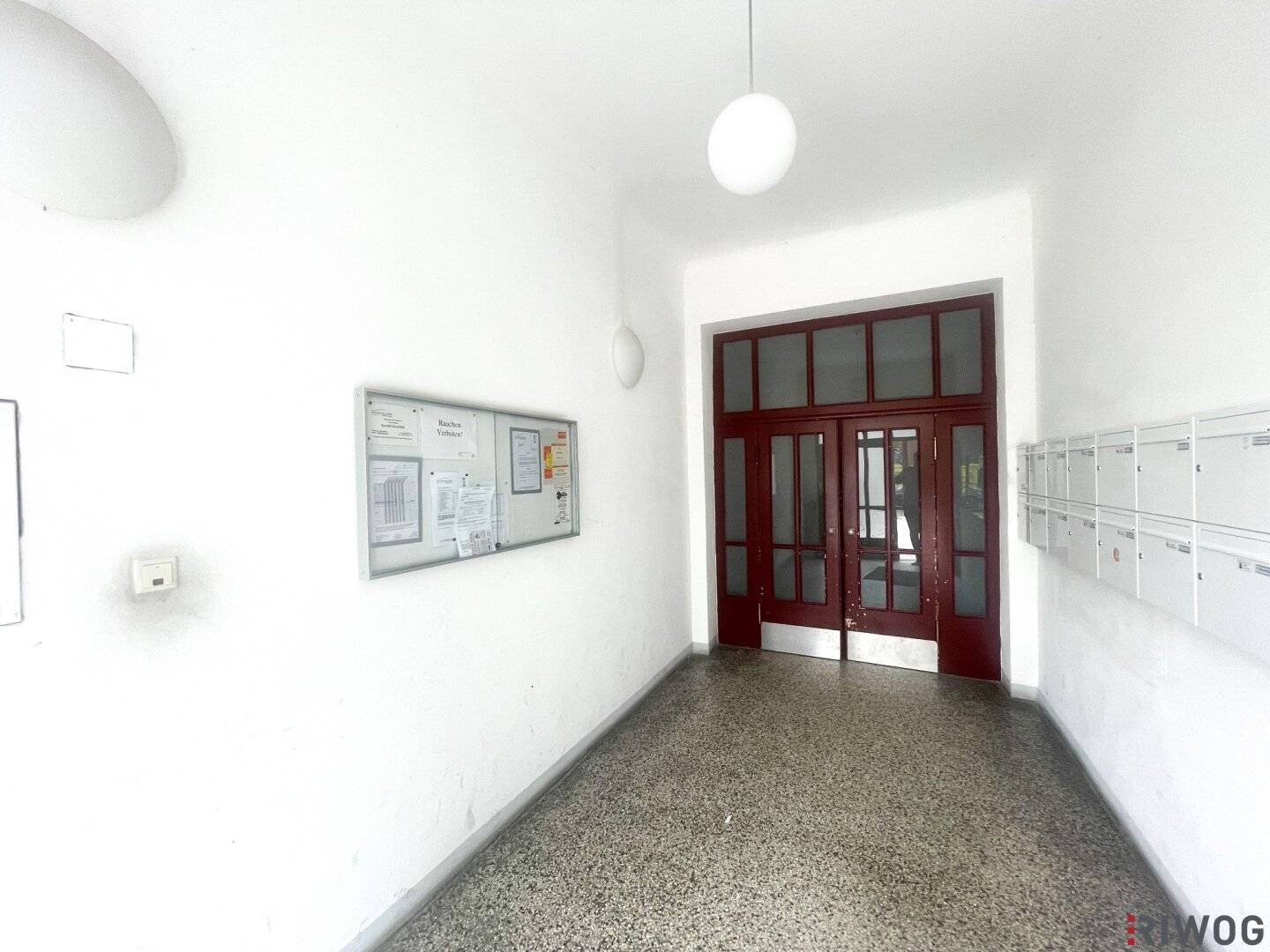 TOP Investment Opposite Prater Permanently Rented Old Building Apartment