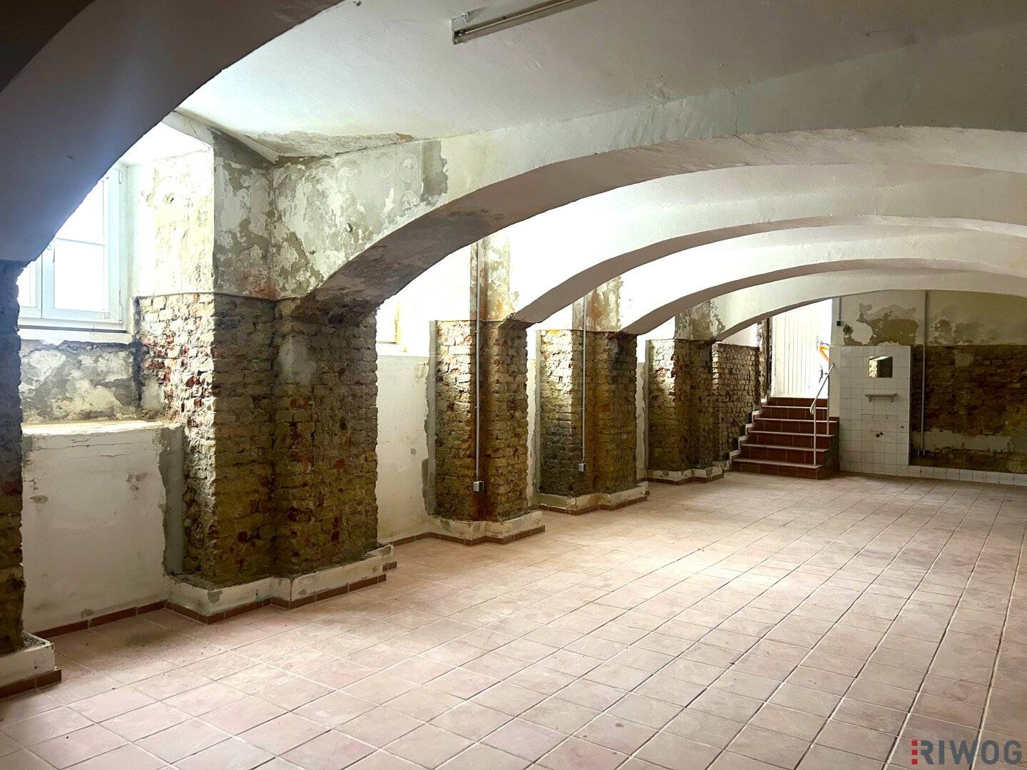Near U3 - Storage / Studio - on Erdbergstraße - Basement - near Stadionallee and Donaukanal