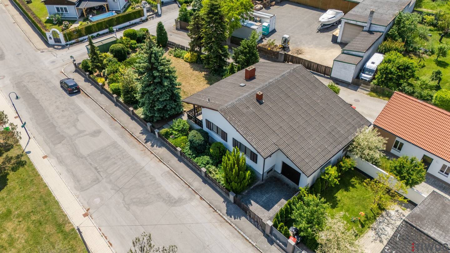 Ein Zuhause zum Großwerden | 2 Bauparzellen | Haus + Garten