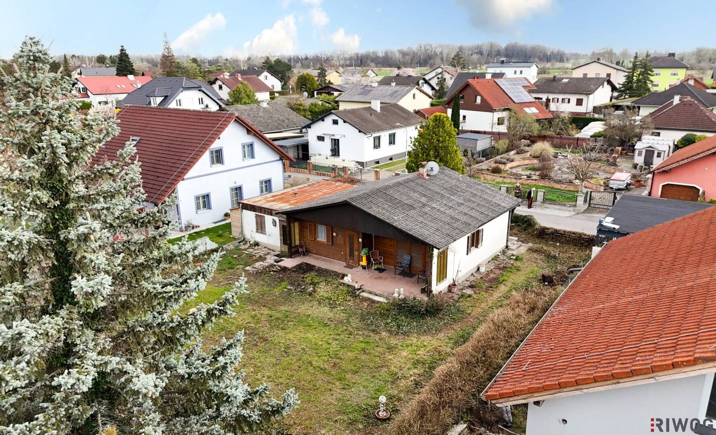 LEBEN WIE DAMALS - ENTZÜCKENDES WEEKENDHAUS II VIEL POTENZIAL II SCHÖNER GARTEN II GARAGE II RUHIGE SIEDLUNGSLAGE II NÄHE FELIXDORF