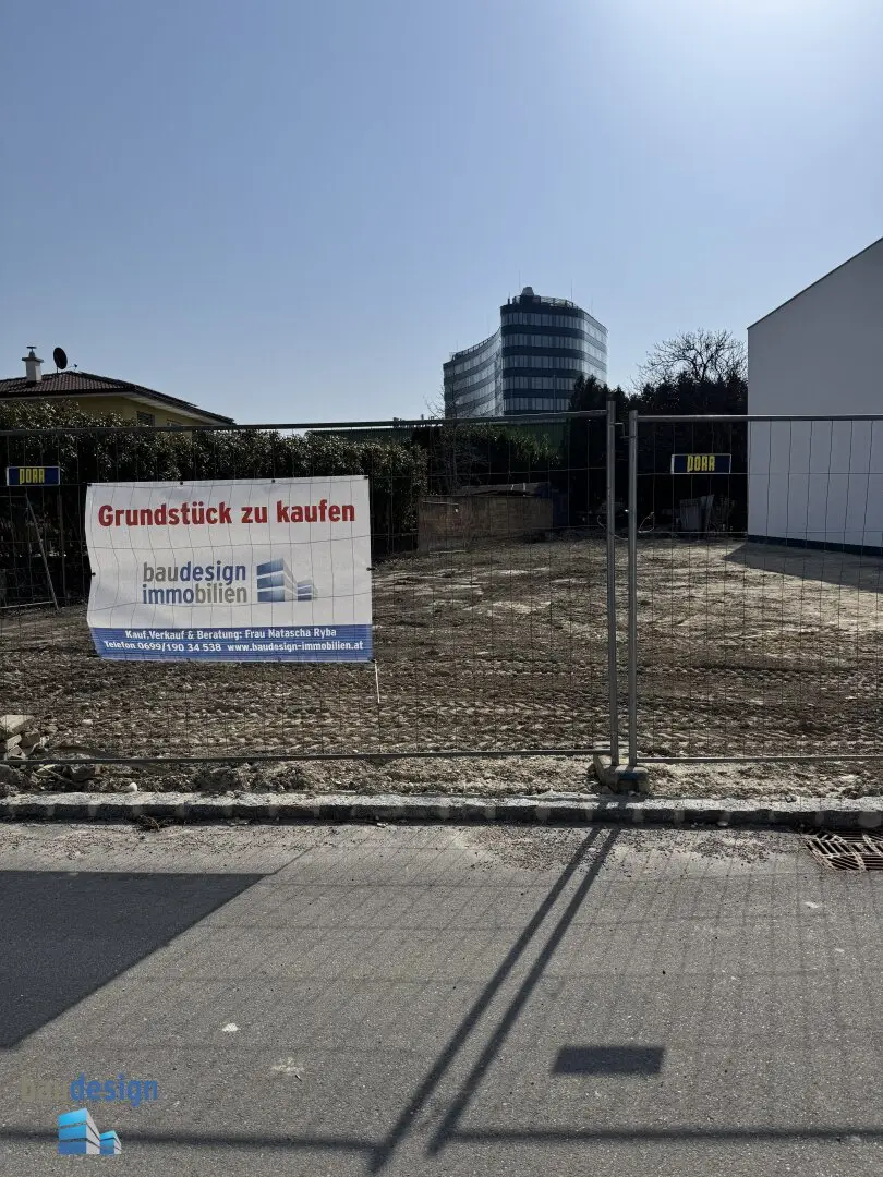 KORNEUBURG ! Individuelles Grundstück in zentrumsnaher Siedlungslage für moderne Architektur
