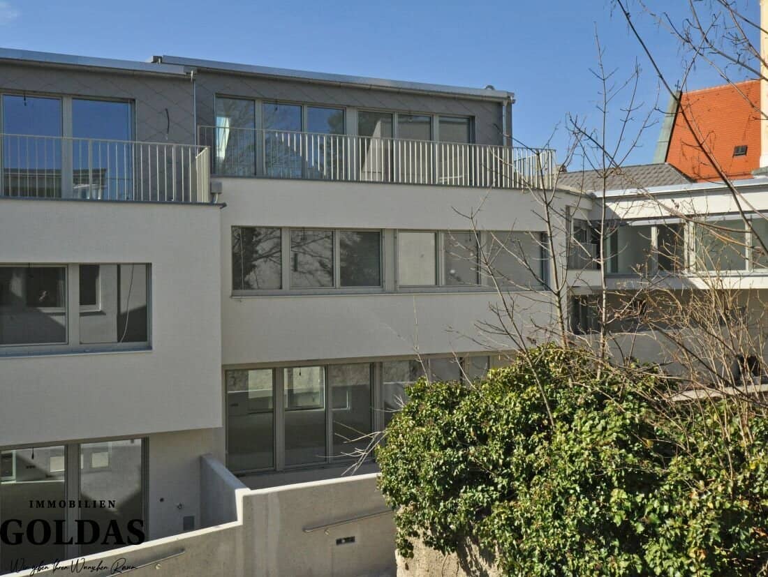 Sustainable living at the Weidlingbach Turnkey modern semi detached house in Klosterneuburg