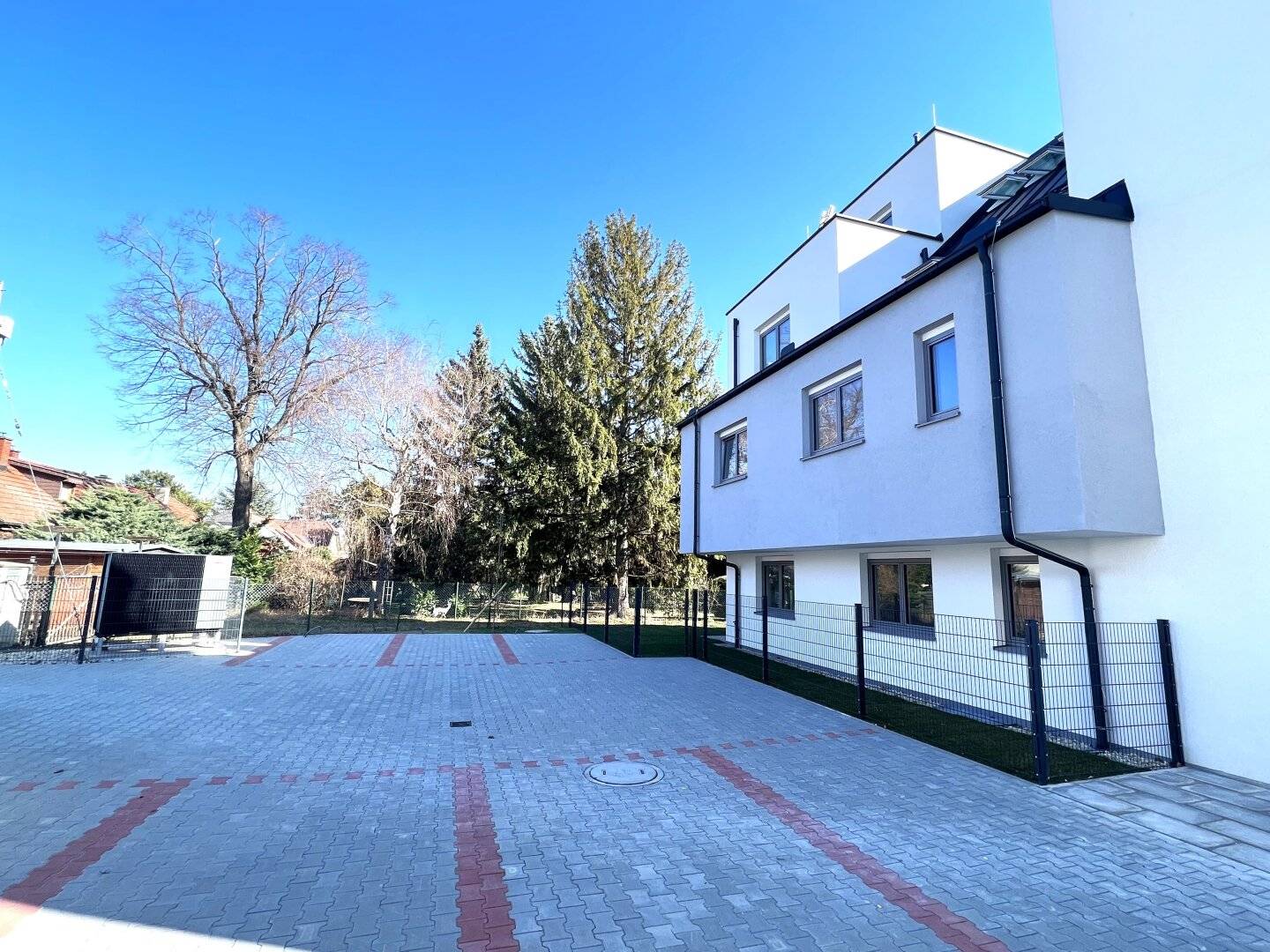 PROVISIONSFREI!! NATUR TRIFFT EXKLUSIVITÄT - 3 ZIMMER WOHNPARADIES MIT BALKON