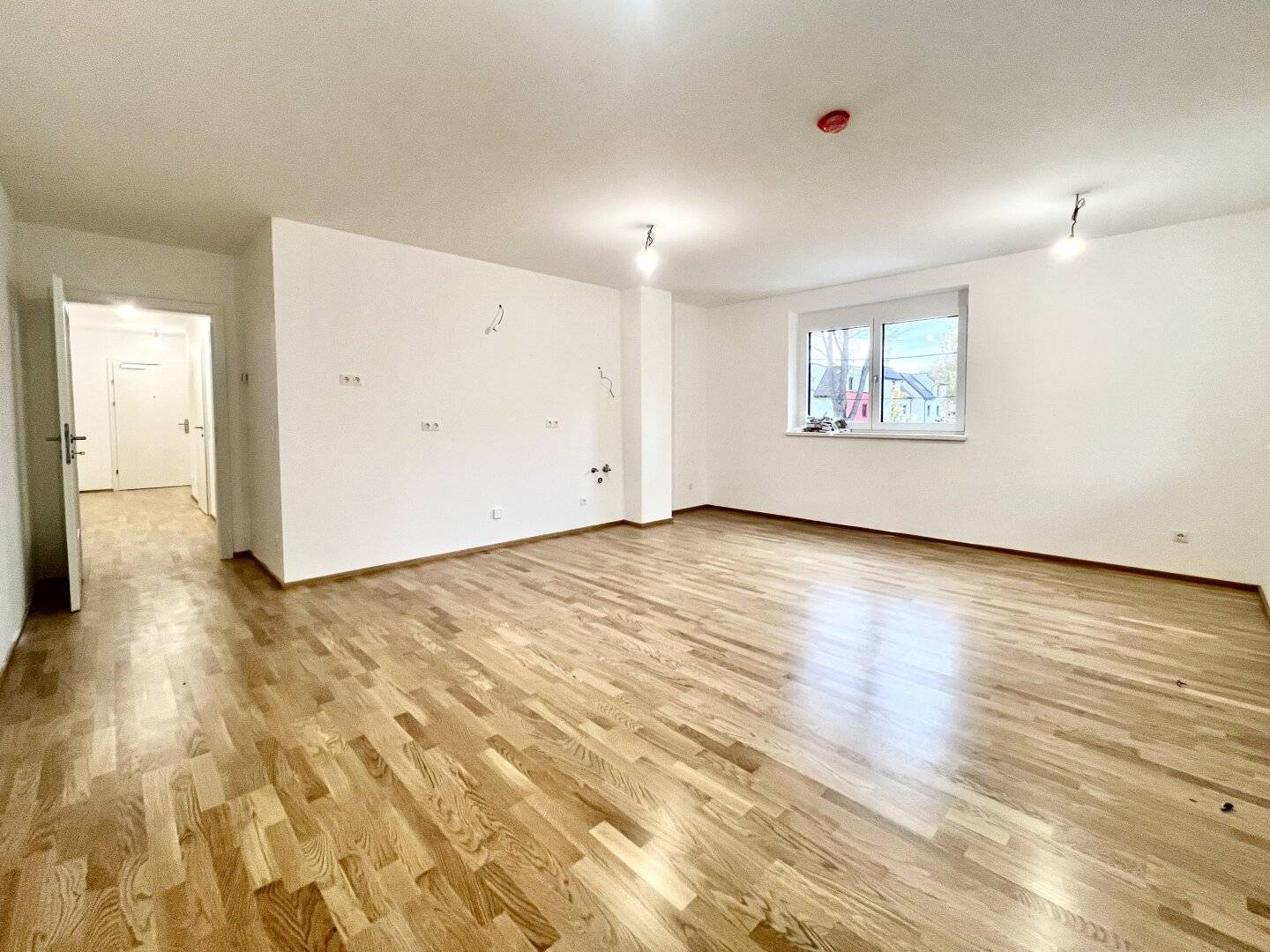 PROVISIONSFREI!! 2 -  ZIMMER WOHNPARADIES MIT BALKON!