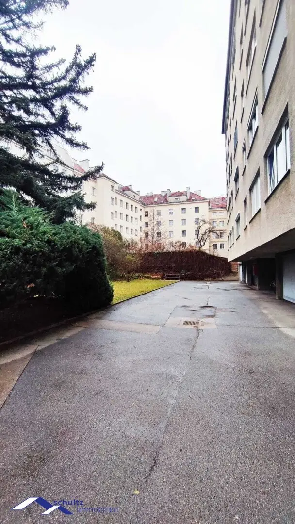 Cozy 3 room apartment for sale with two bedrooms and a large living area? Oh well, no,