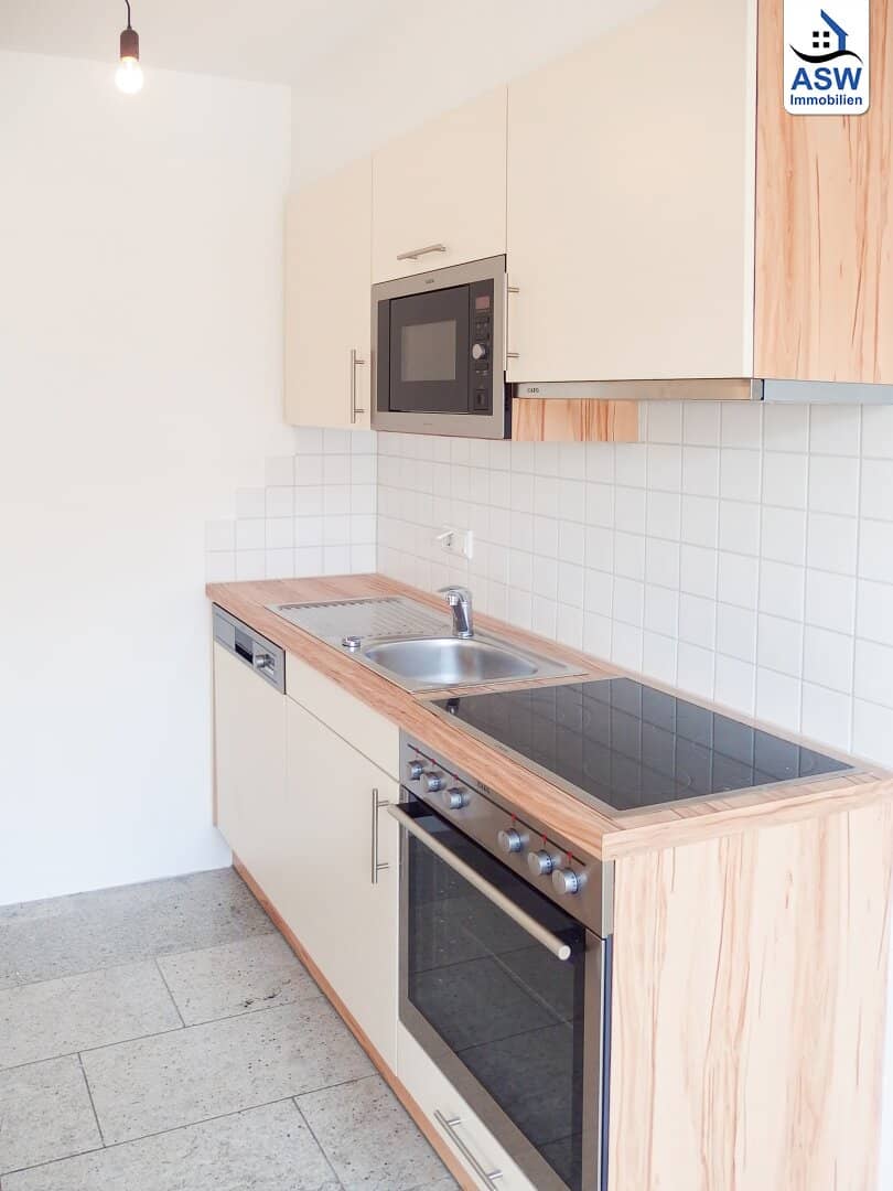Perfekt aufgeteilte 3-Zimmerwohnung mit Kochnische (aktuell noch Bürowidmung)