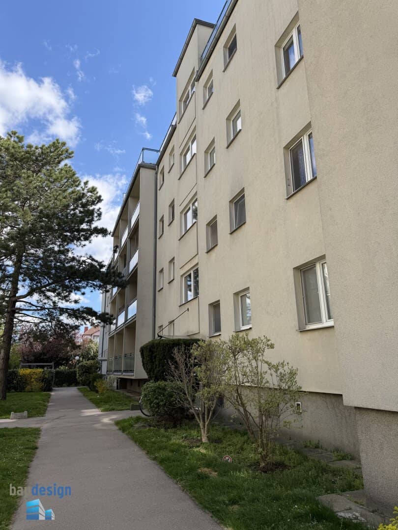 Korneuburg Beautiful spacious 2 room apartment with loggia near center and train station in well maintained residential complex