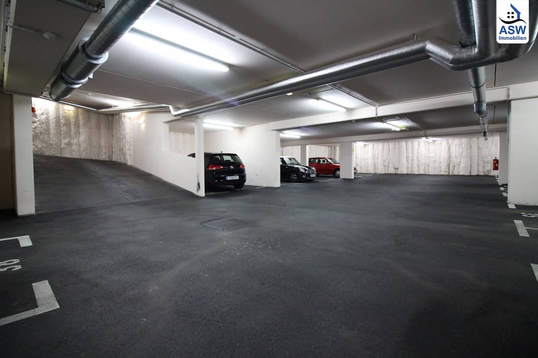 Zentrale Garagenplätze in der Rötzergasse 43 (Hernalser Hauptstraße)