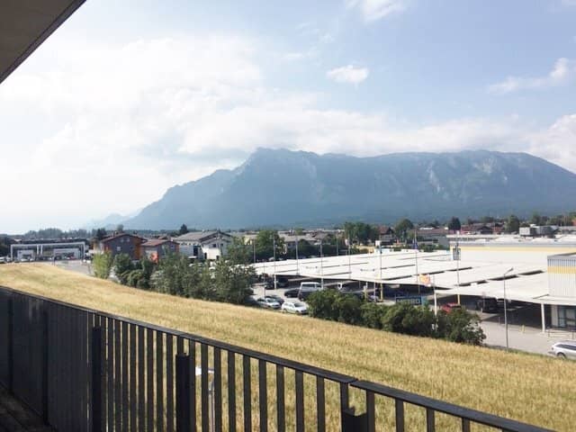 Attic office with large sun terrace and panoramic view in Wals/Himmelreich by Salzburger Flughafen vicinity? No, keep as is? Wait