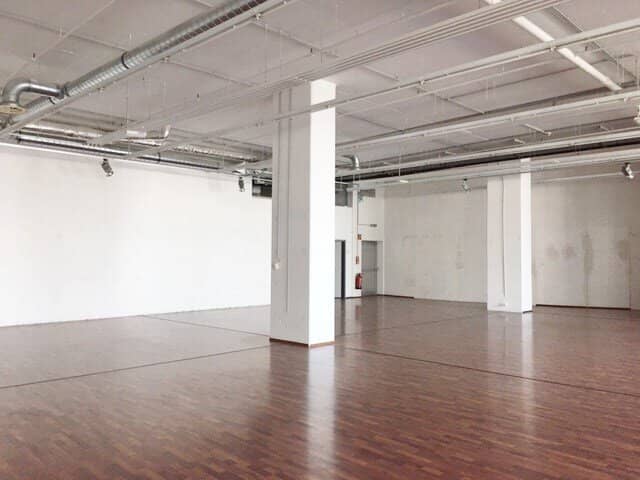 Retail premises with foot traffic - Airport Business Point