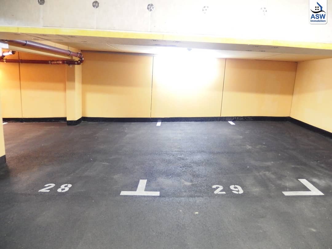 Perfekte Lage - Westbahnhof - Garagenplätze perfekt für Pendler
