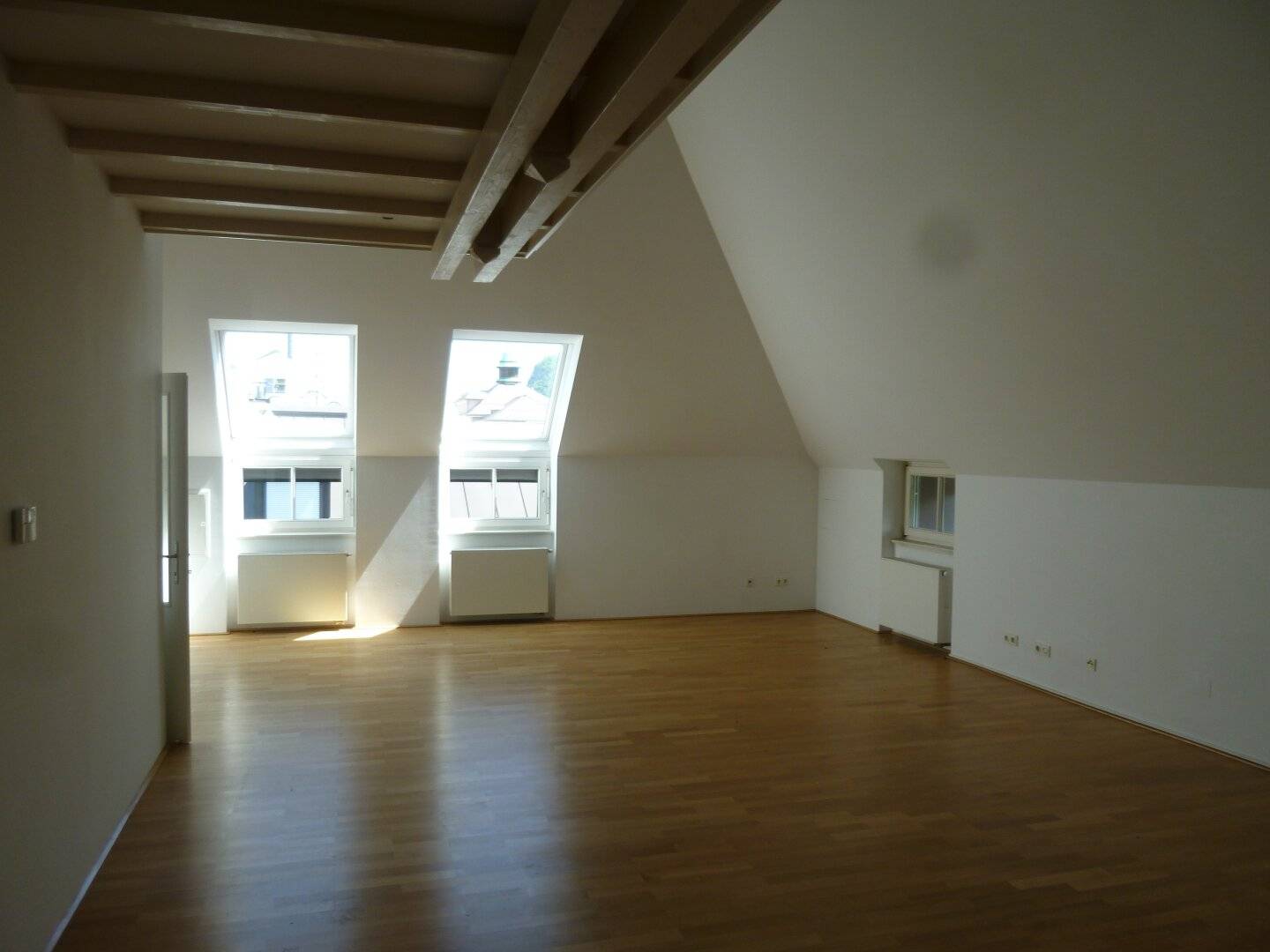 Exclusive roof terrace maisonette with sun terrace Salzburg Andräviertel','de':'Exklusive Dachterrassen-Maisonette mit Sonnenterrasse – Salzburg Andräviertel