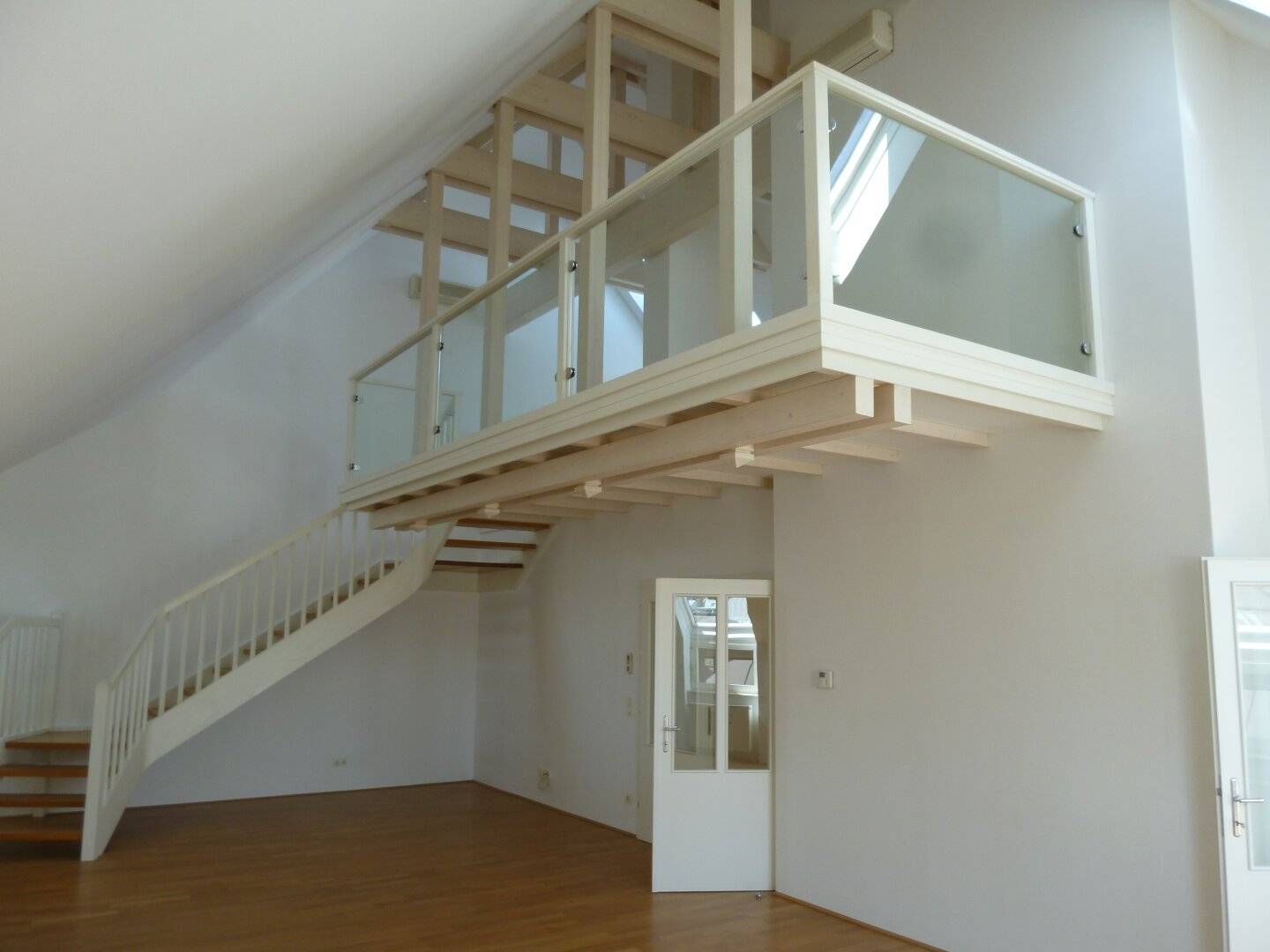 Exclusive roof terrace maisonette with sun terrace Salzburg Andräviertel','de':'Exklusive Dachterrassen-Maisonette mit Sonnenterrasse – Salzburg Andräviertel