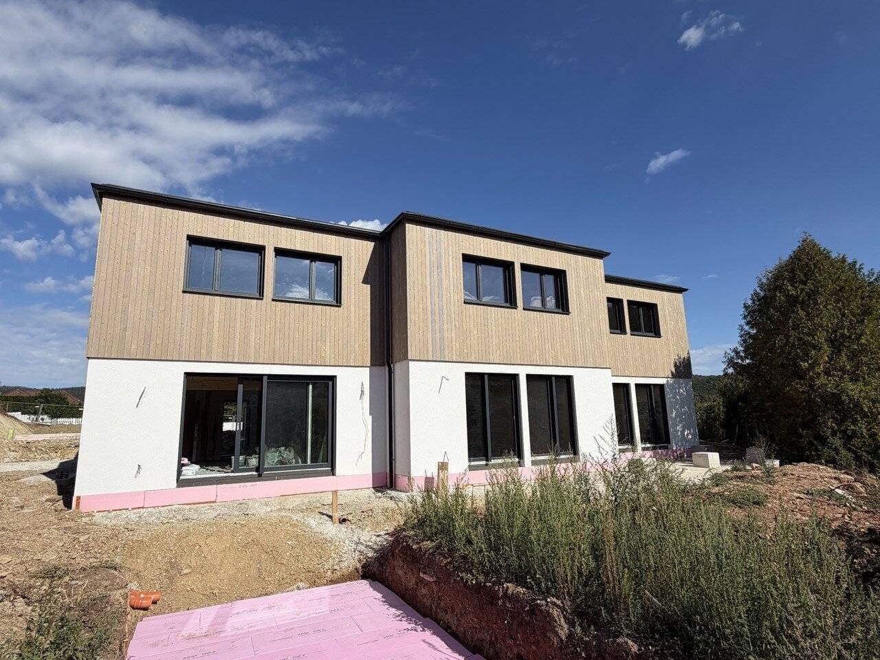 Buy now in November move in turnkey free of charge and save a lot of money now