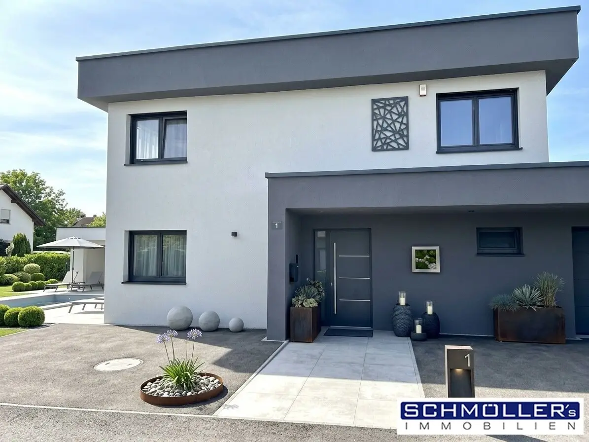 Modern single family house in a quiet location