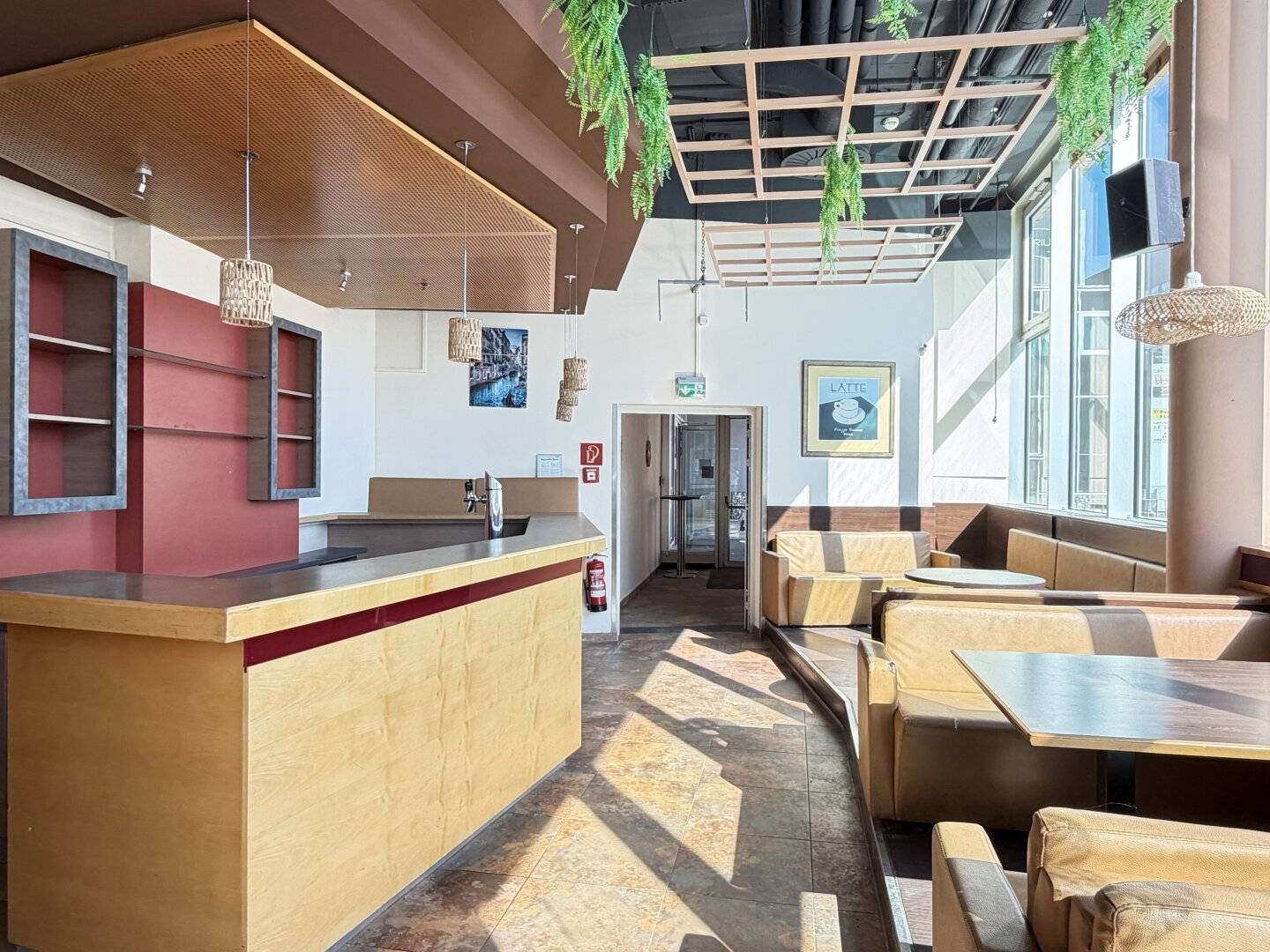 Restaurant / Pizzeria - Airport Center - Wals Himmelreich