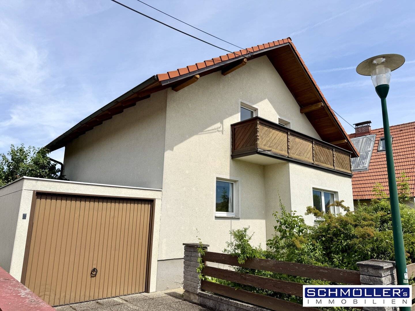BESTBIETERVERFAHREN! Ruhig und zentral! Charmantes Einfamilienhaus mit Nebengebäude