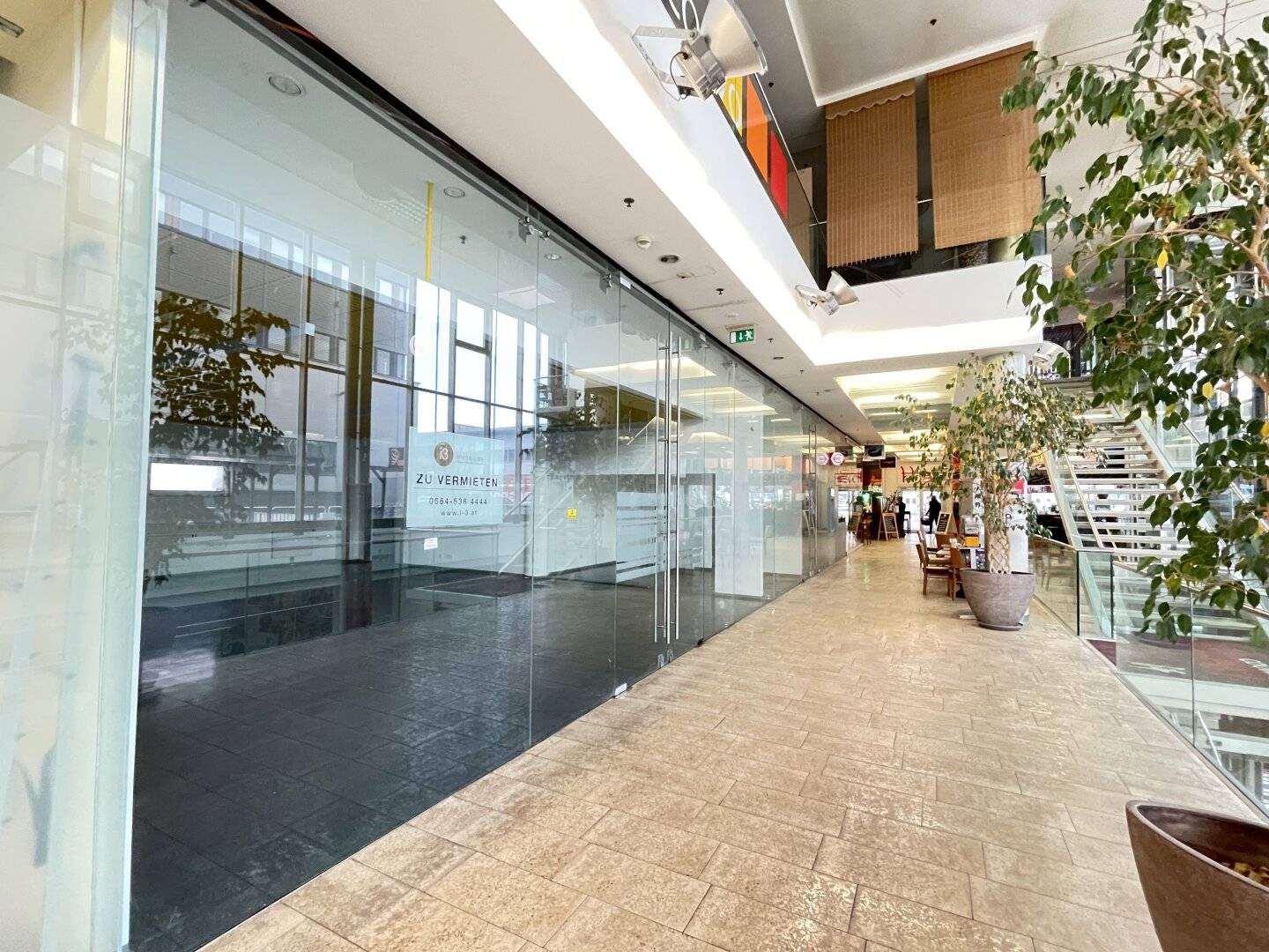 Geschäftslokal im Atrium West – Wals-Himmelreich