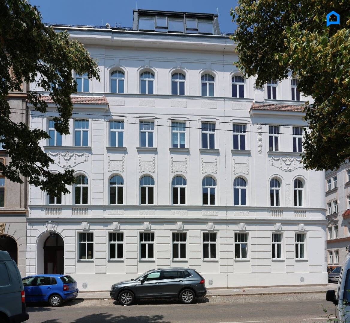 Schönbrunnblick-Gloriette, ERSTBEZUG, JETZT einziehen! Dachgeschoss NEU mit modernster Ausstattung148m² Wohnfläche, 4 Zimmer plus Nebenräume, auch Altbau Etagen-Wohnungen, teilweise Kurzzeitvermietung möglich !