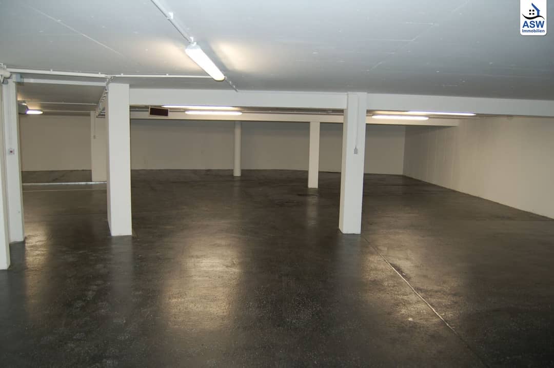 Schöne Garagenplätze in der Arndtstraße 53
