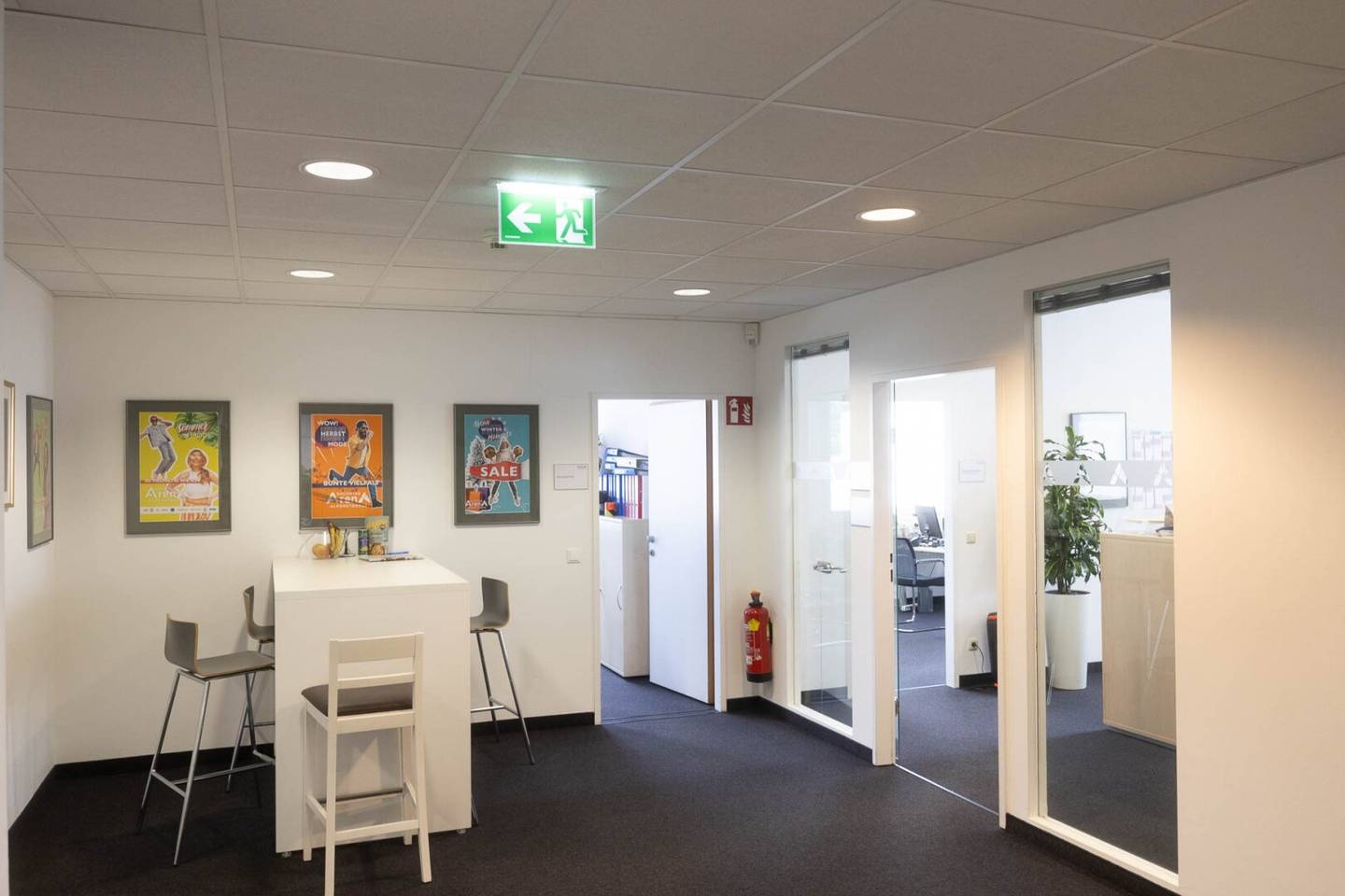 air conditioned office top parking option infrastructure Alpenstraße