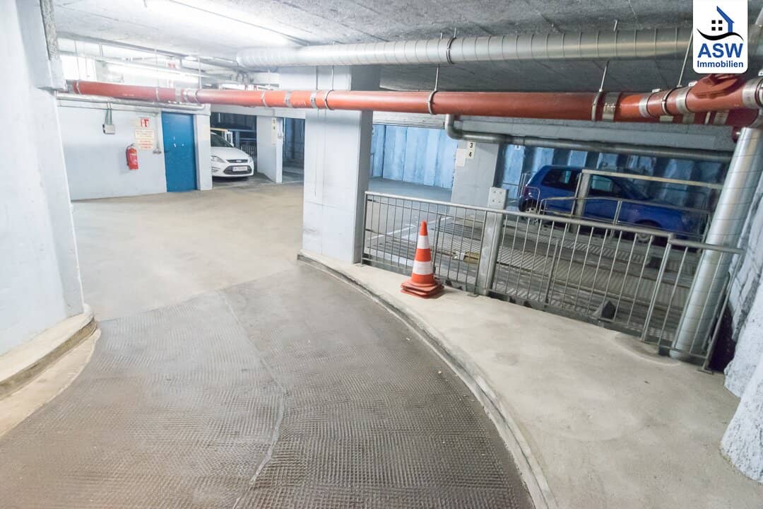 Schöner Garagenplatz nähe U4 Braunschweiggasse