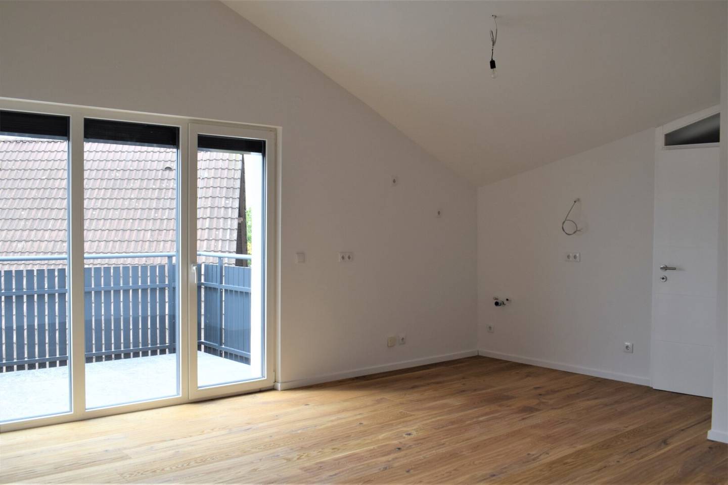 Weinliebe trifft Wohnliebe! Neubauprojekt 3-Zimmer Wohnung mit Balkon inmitten der Weinberge!