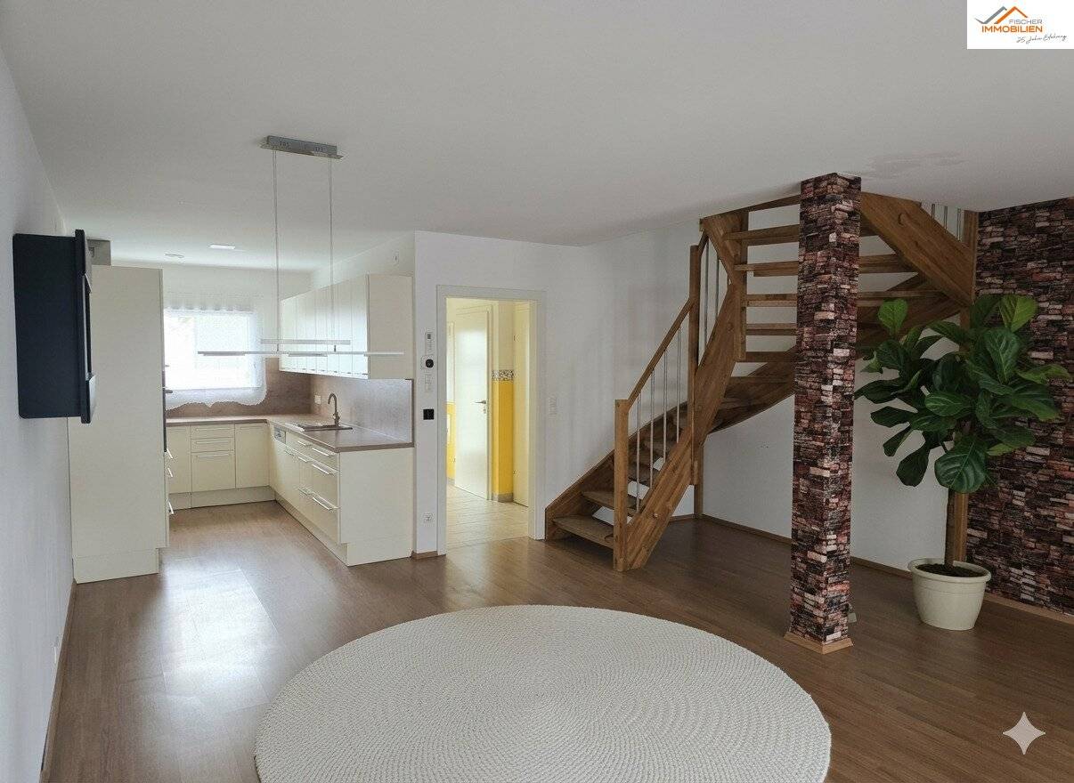 Modernes Niedrigenergie-Reihenhaus mit Garten in Theresienfeld