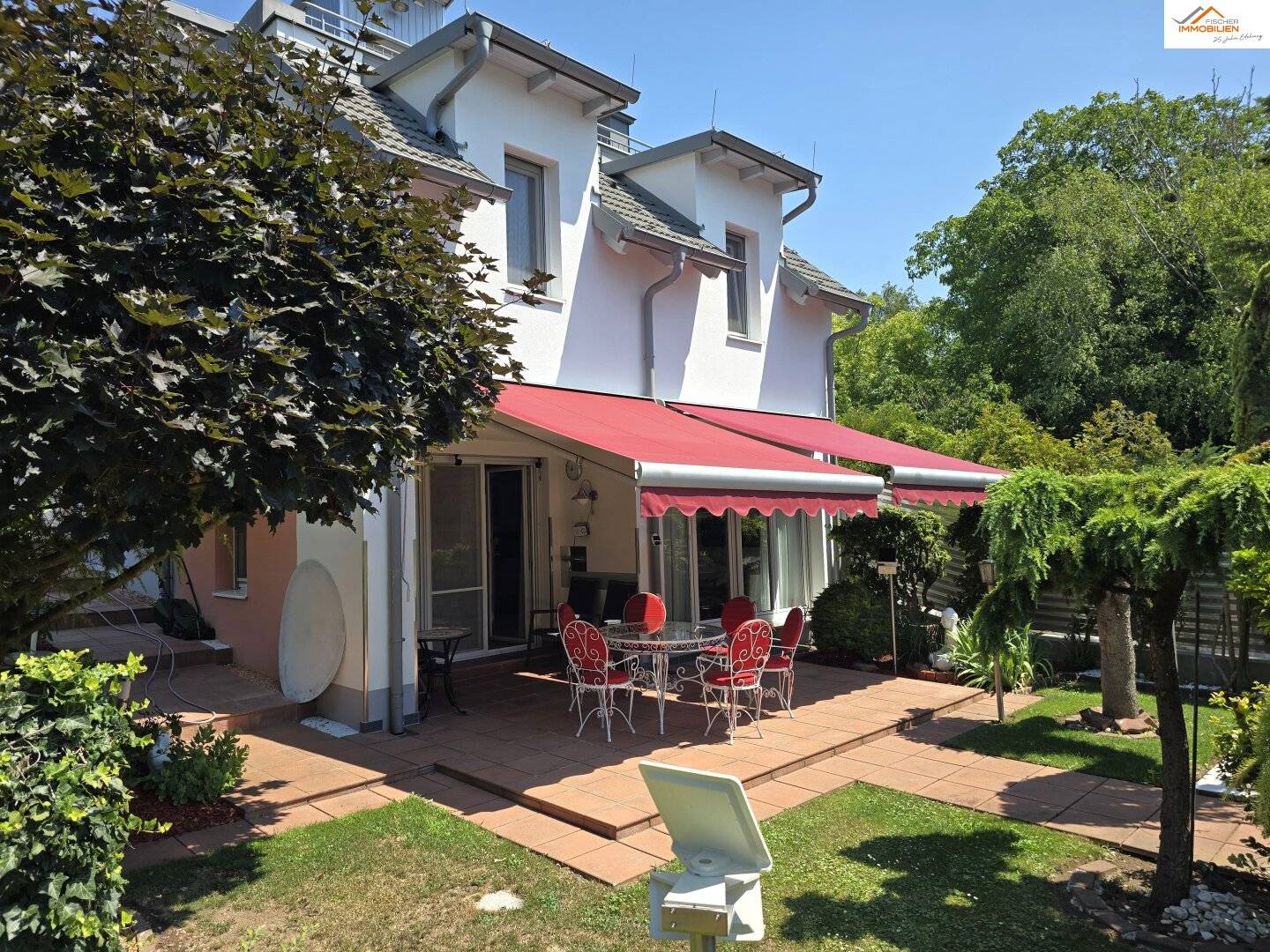 4-Zimmer-Haus mit Garten, Dachterrasse und Wienerwaldblick in Gießhübl