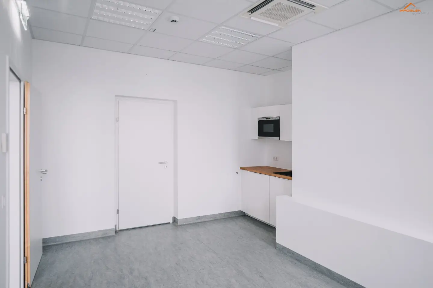 Moderne Büro- oder Praxisfläche in Top-Lage von Neunkirchen – 2 Monate mietfrei starten!