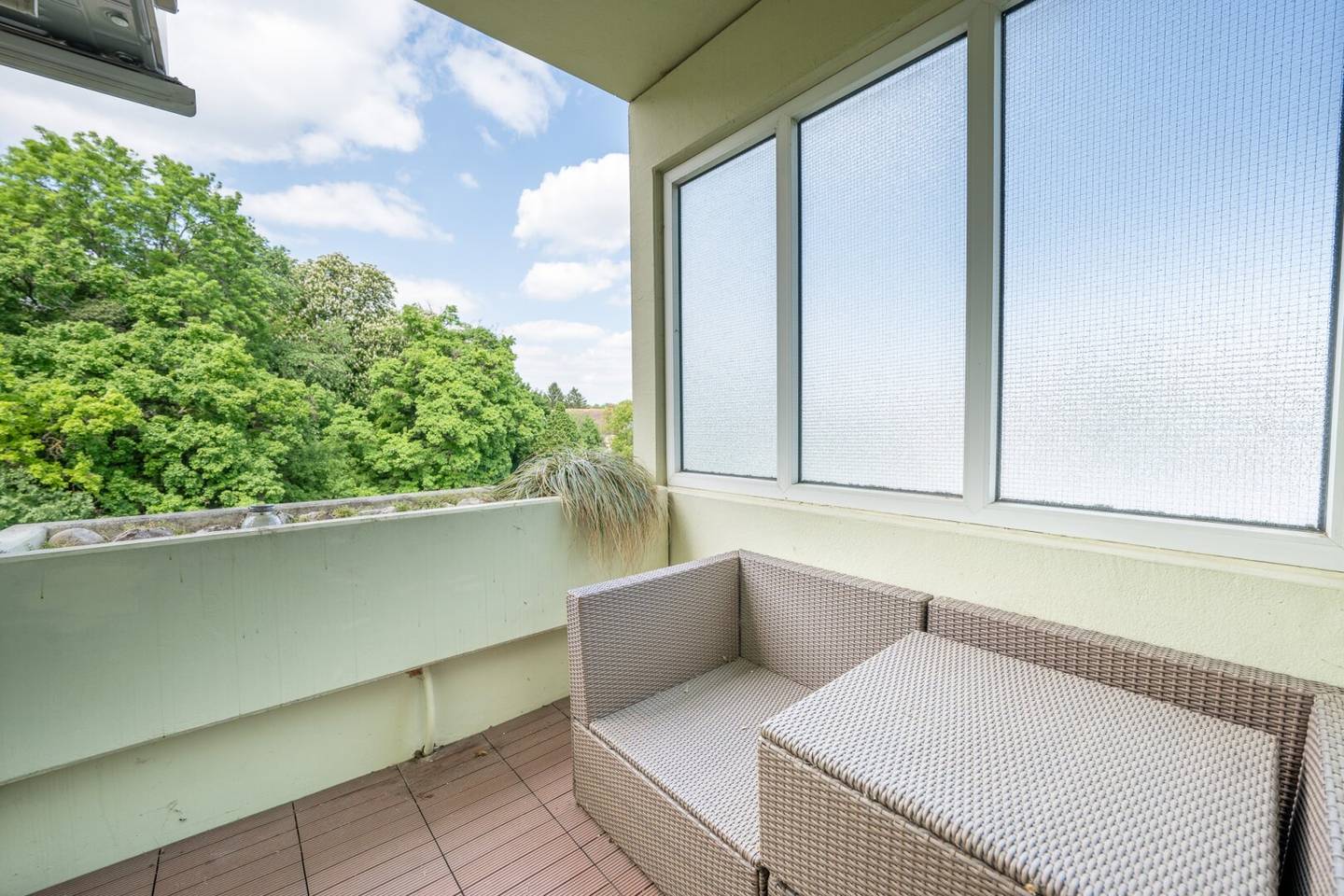 ++ Großzügige Wohnung mit blick in den Schlosspark  ++