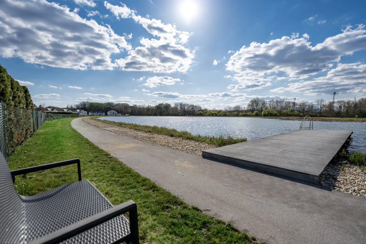 Lake plots in idyllic surroundings 595/32 COMMISSION-FREE