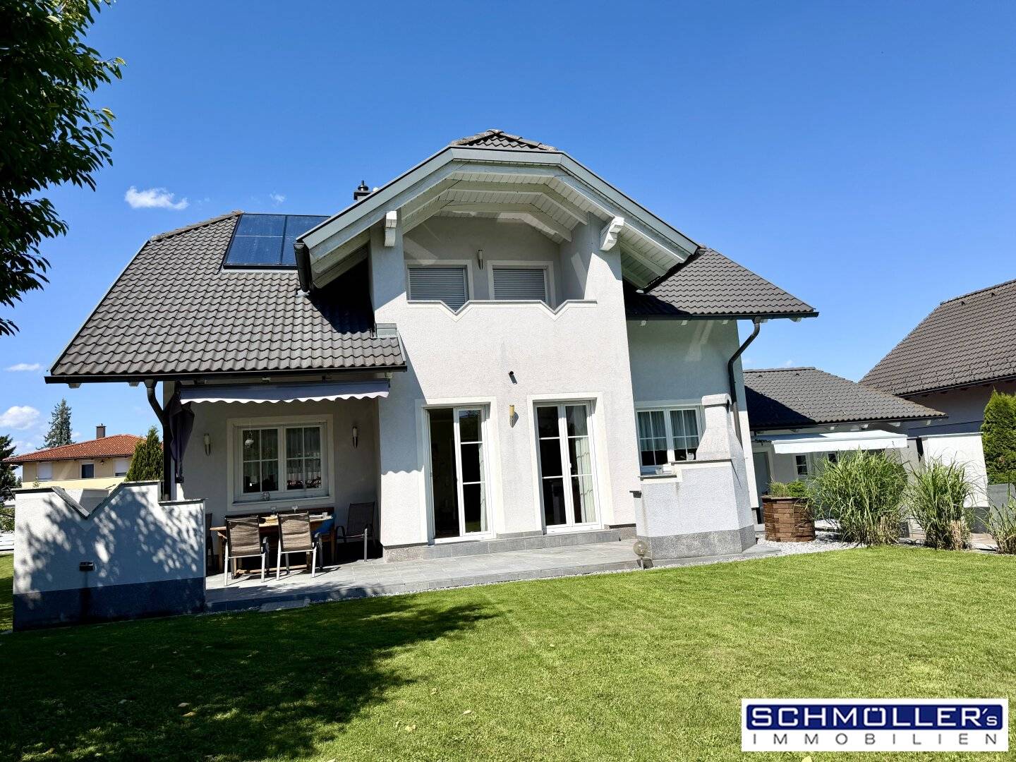 Familientraum mit Pool und Gartenparadies