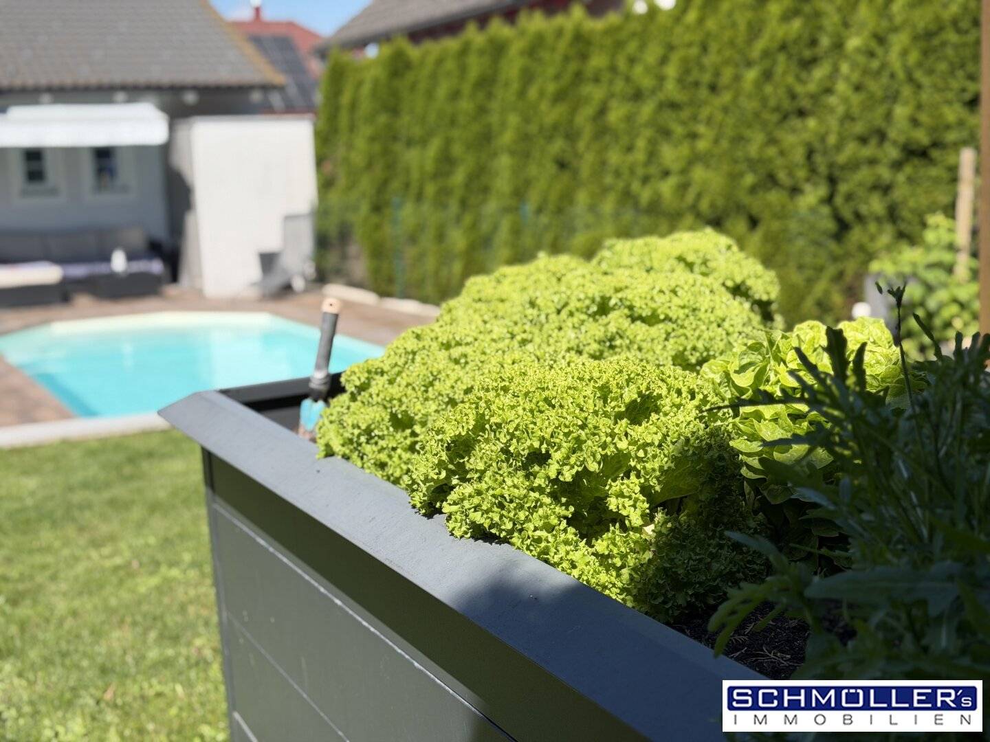 Familientraum mit Pool und Gartenparadies