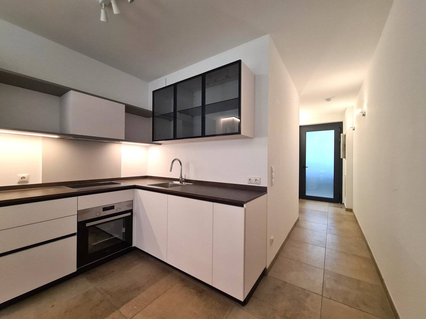 Modern 3 room apartment in Pitten