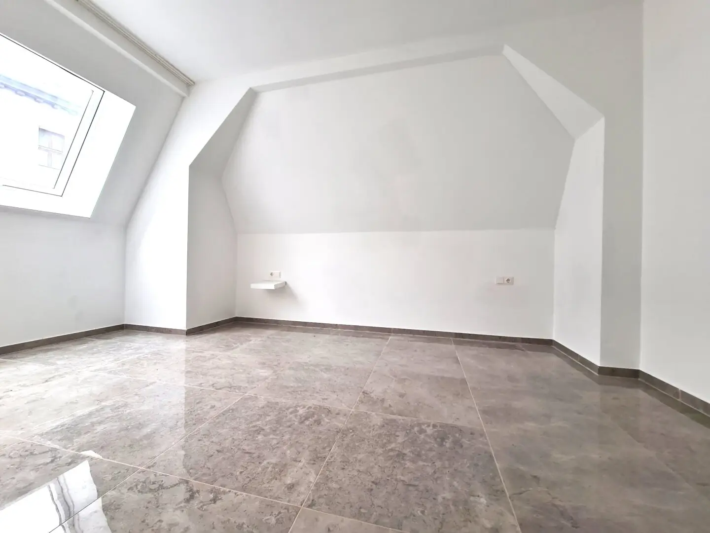 Atraktives Wohnhaus mit 5 Wohnungen in Gloggnitz! Vollvermietet!